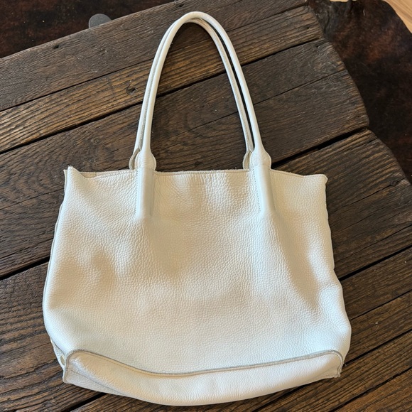 Hammitt Calla Lily White Elegant Leather & Gold Tote Bag Purse Like New Handbag - Picture 12 of 15